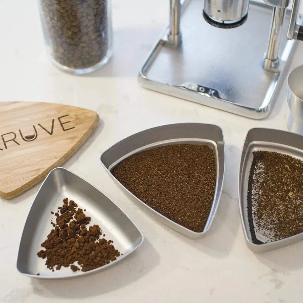 مصفاة قياس حجم الطحن المايكرون من كروف
KRUVE Sifter Base With 5 Interchangeable Grind Sieves Grinder Calibration Tool and Measuring Grind Size