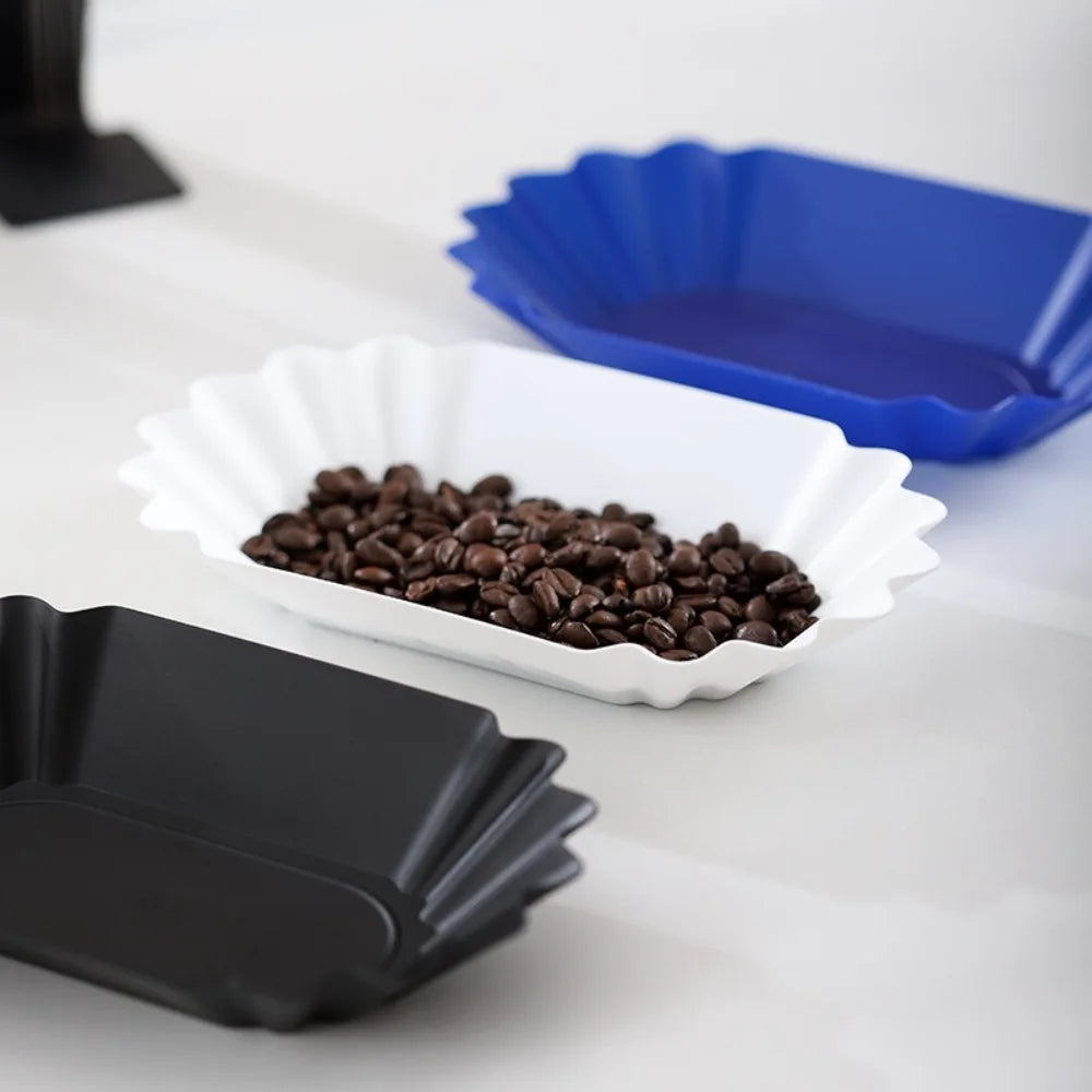 اطباق بلاستيكية لعينات التحميص

Plastic Roasted Bean Tray