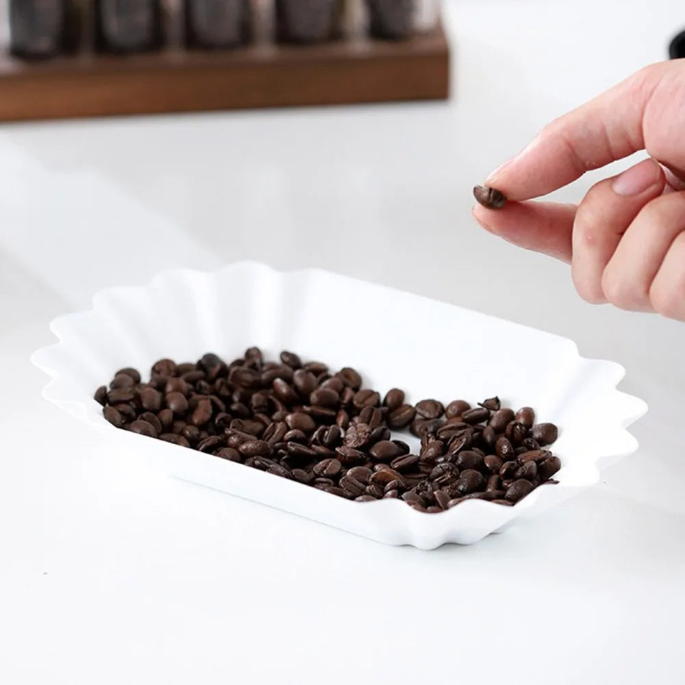 اطباق بلاستيكية لعينات التحميص

Plastic Roasted Bean Tray